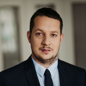 Marcin Gwóźdź (VP of Sales at ProCobot)
