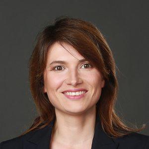 Magdalena Dec (Senior Associate at DLA Piper Giziński Kycia Sp.k.)